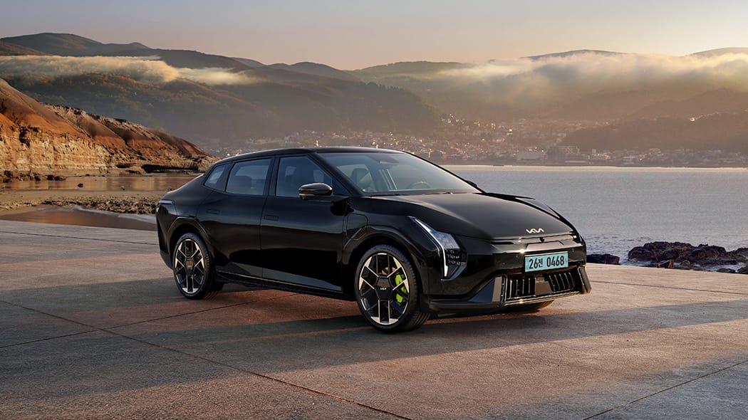 기아 EV4 GT 전면 디자인